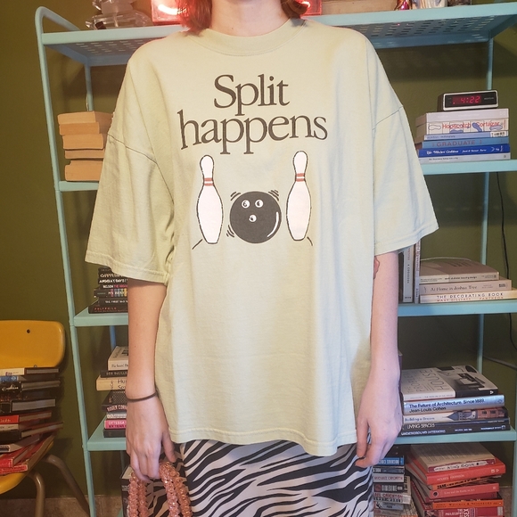 NWOT Oversized Tee - Picture 2 of 7